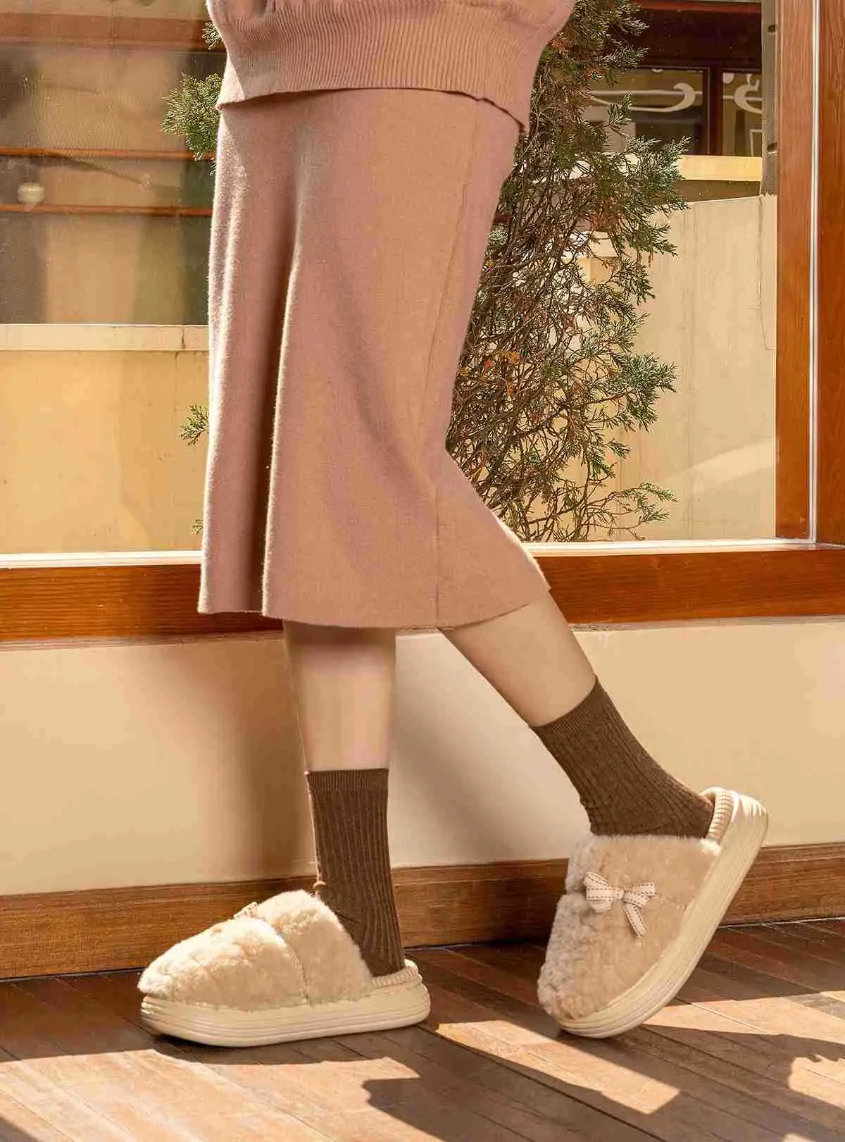 2025 Winter Bow Plush Cotton Slippers Sweet Fashion Home Indoor Warm — feature 3