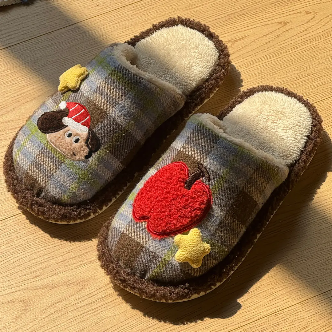 Christmas Tree Cotton Slippers Autumn and Winter Cartoon Cute Indoor Home Non-Slip Furry Slippers Winter Floor Cotton Slippers for Women - Image 5