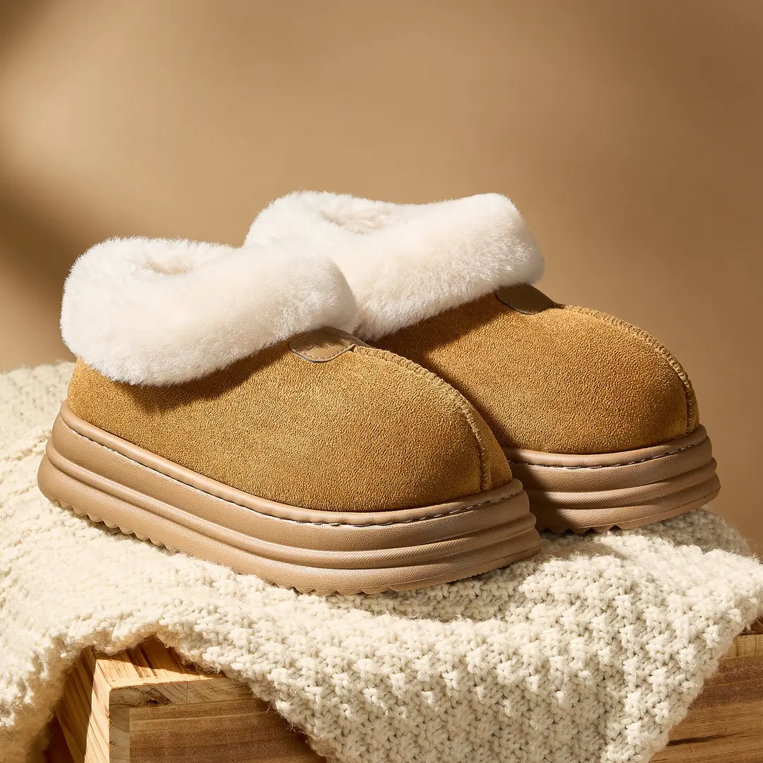 Winter Snow Boots for Women, Thick-Soled Non-Slip Fleece-Lined Thickeneded Indoor Home Plush Warm and Height-Increasing Cotton Shoes - Image 5