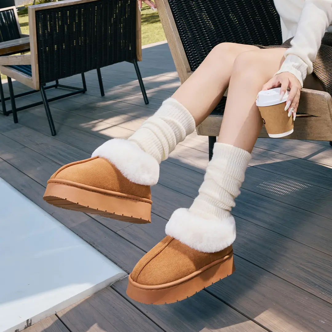 Winter Thick-Soled Cotton Slippers for Women, Fashionable and Versatile, Fleece-Lined, Thickeneded, Warm and Non-Shedding Snow Cotton Shoes