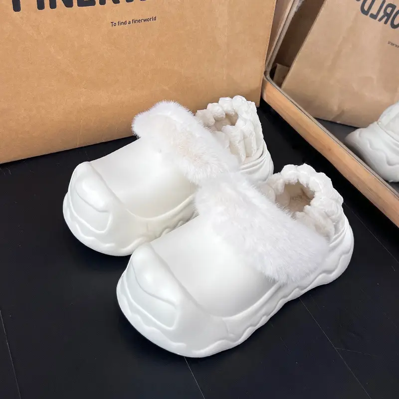 Autumn and Winter Fashion Simple Cloud Cotton Slippers with Closed Toe, Fleece-Lined, Thick-Soled, Versatile, Non-Slip, Waterproof Cotton Slippers for Women - Image 5