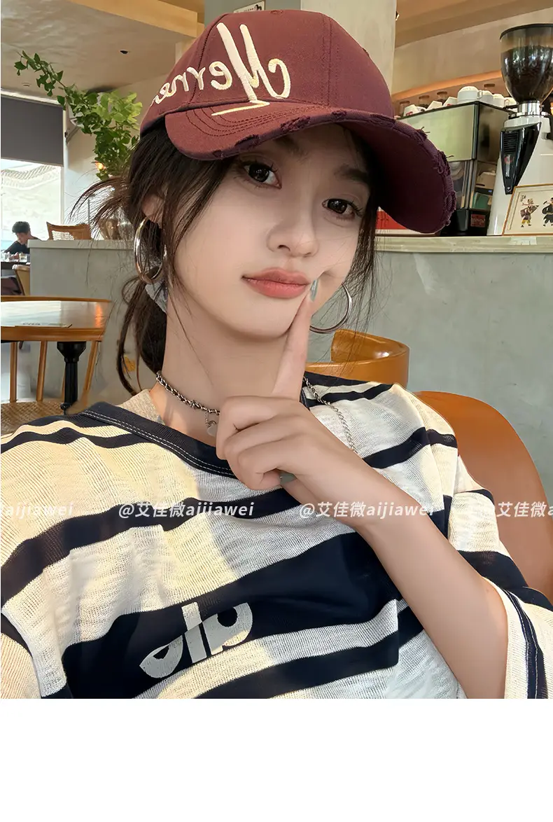2025 Women Baseball Cap with Wide Brim & Sun Protection — feature 15
