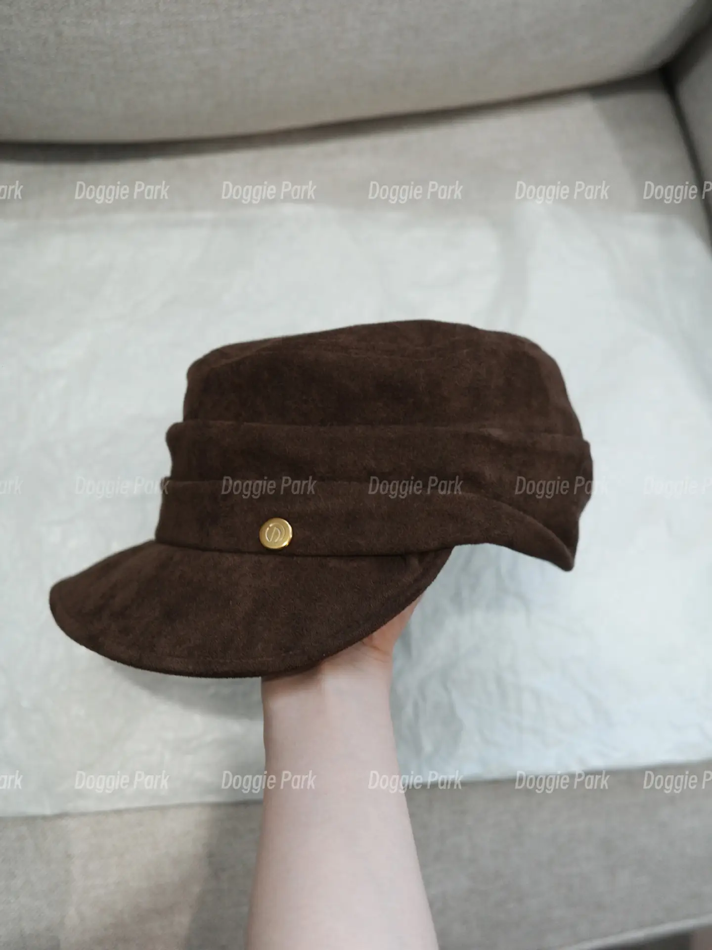 Brown Duckbill Cap for Women Men Casual Wear — feature 2
