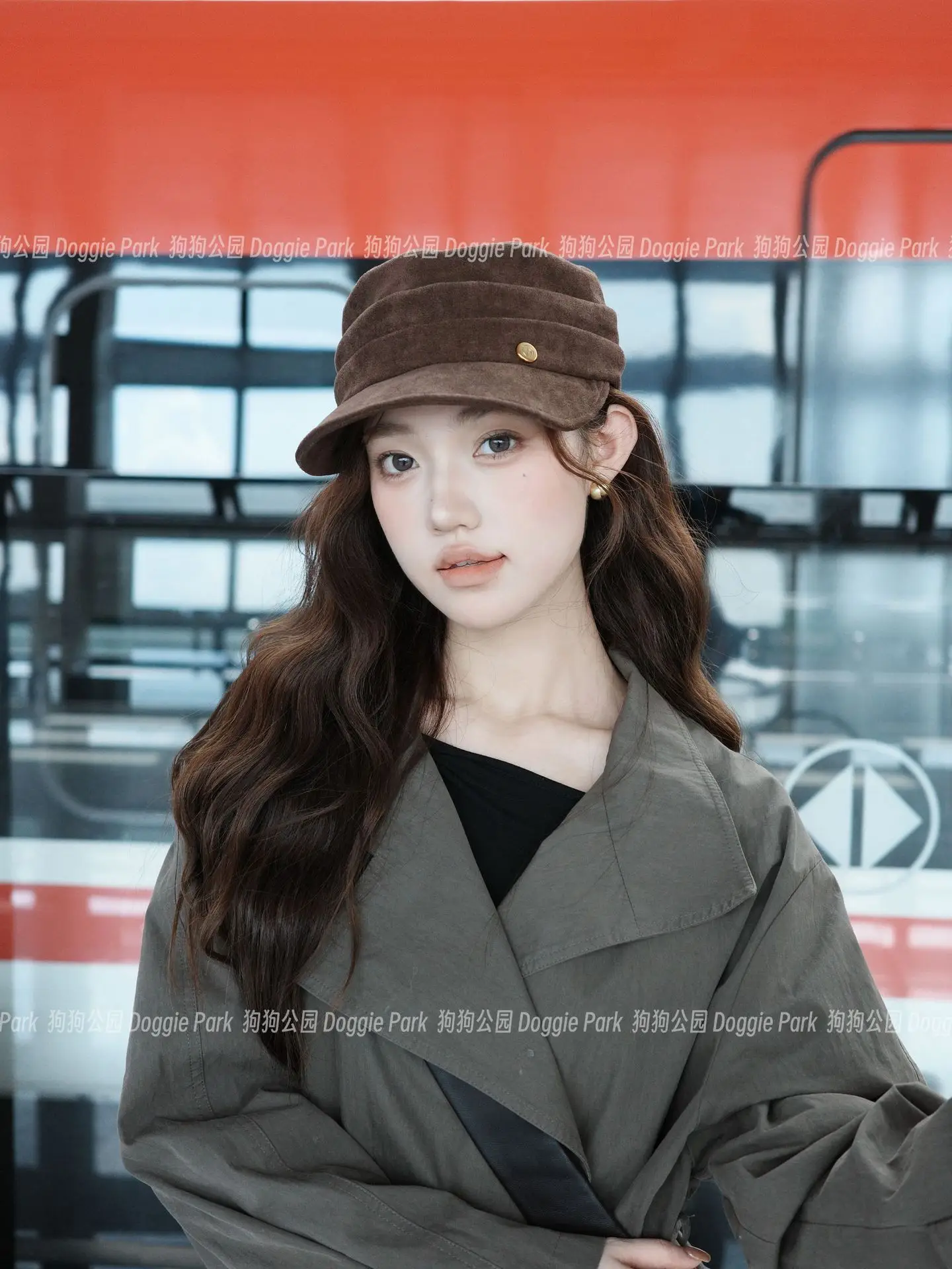 Brown Duckbill Cap for Women Men Casual Wear — feature 7