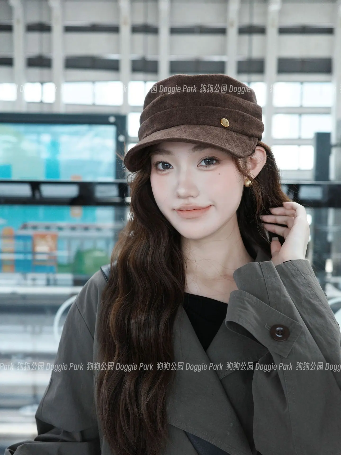 Brown Duckbill Cap for Women Men Casual Wear — feature 8