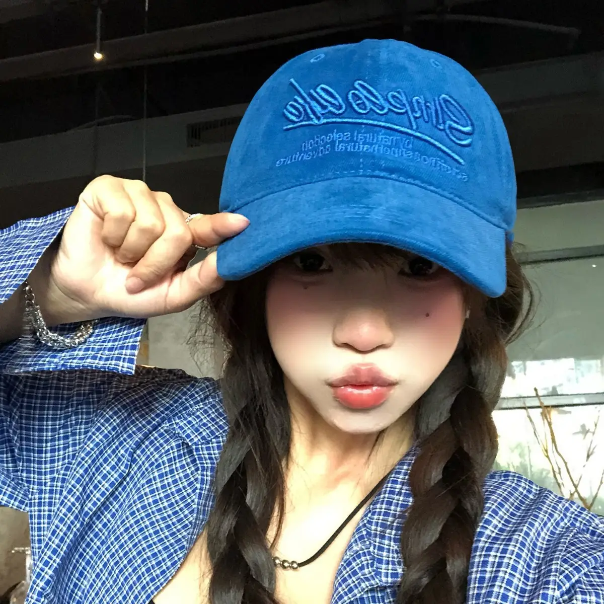 Blue Vintage Letter Embroidered Women's Baseball Cap with Wide Brim - Image 7
