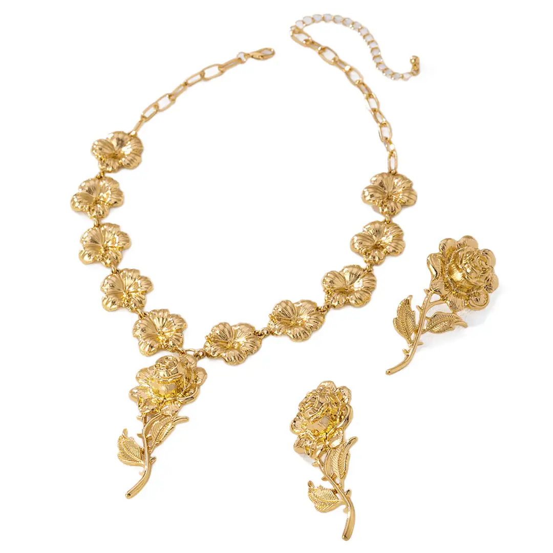 2-Piece Set of Fashionable, Elegant and Exquisite Palace Style Gorgeous Accessible Luxury Rose Flower Pendant Necklace and Earrings Set