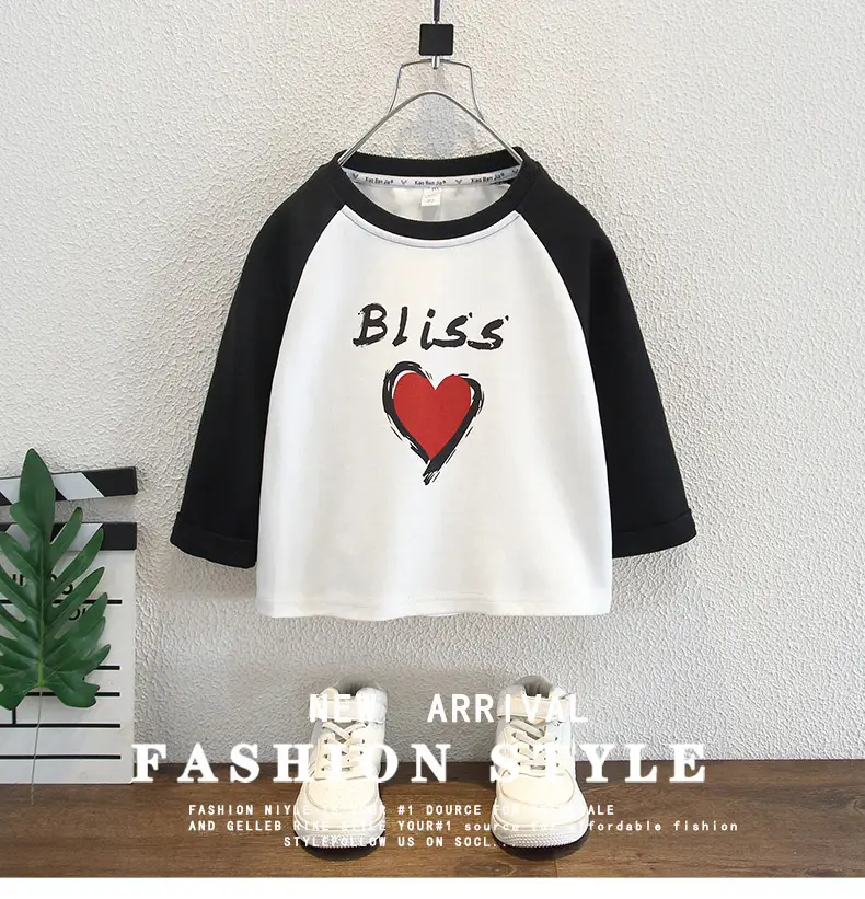 Boys Long Sleeve T-Shirt White Black Heart Print — feature 1