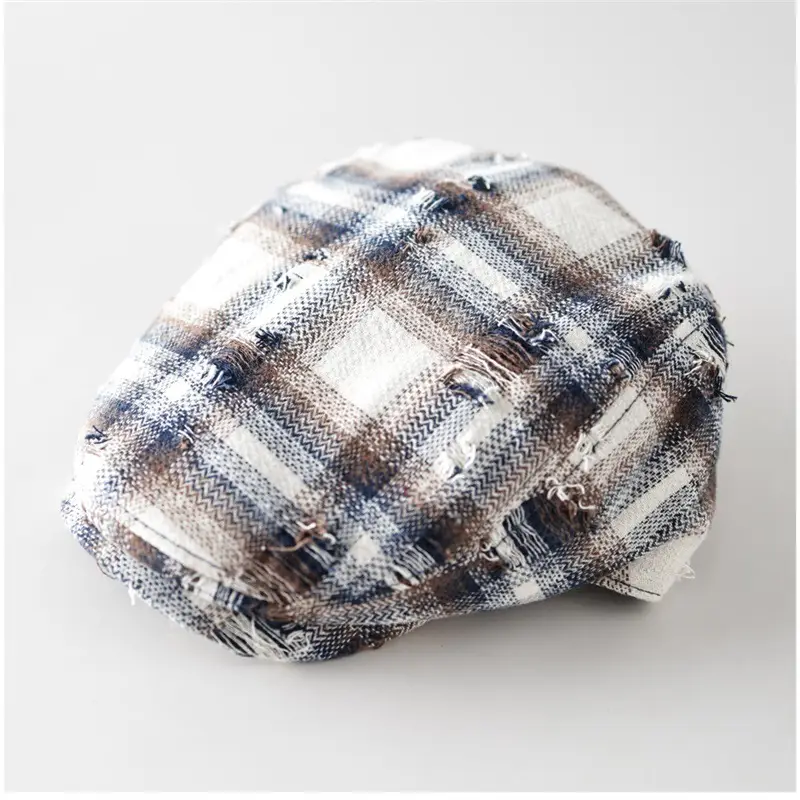 Retro Plaid Ripped Sunshade Cap for Men Women