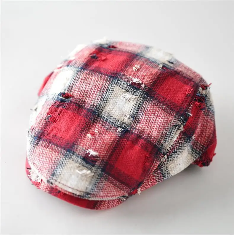 Retro Plaid Ripped Sunshade Cap for Men Women — feature 6