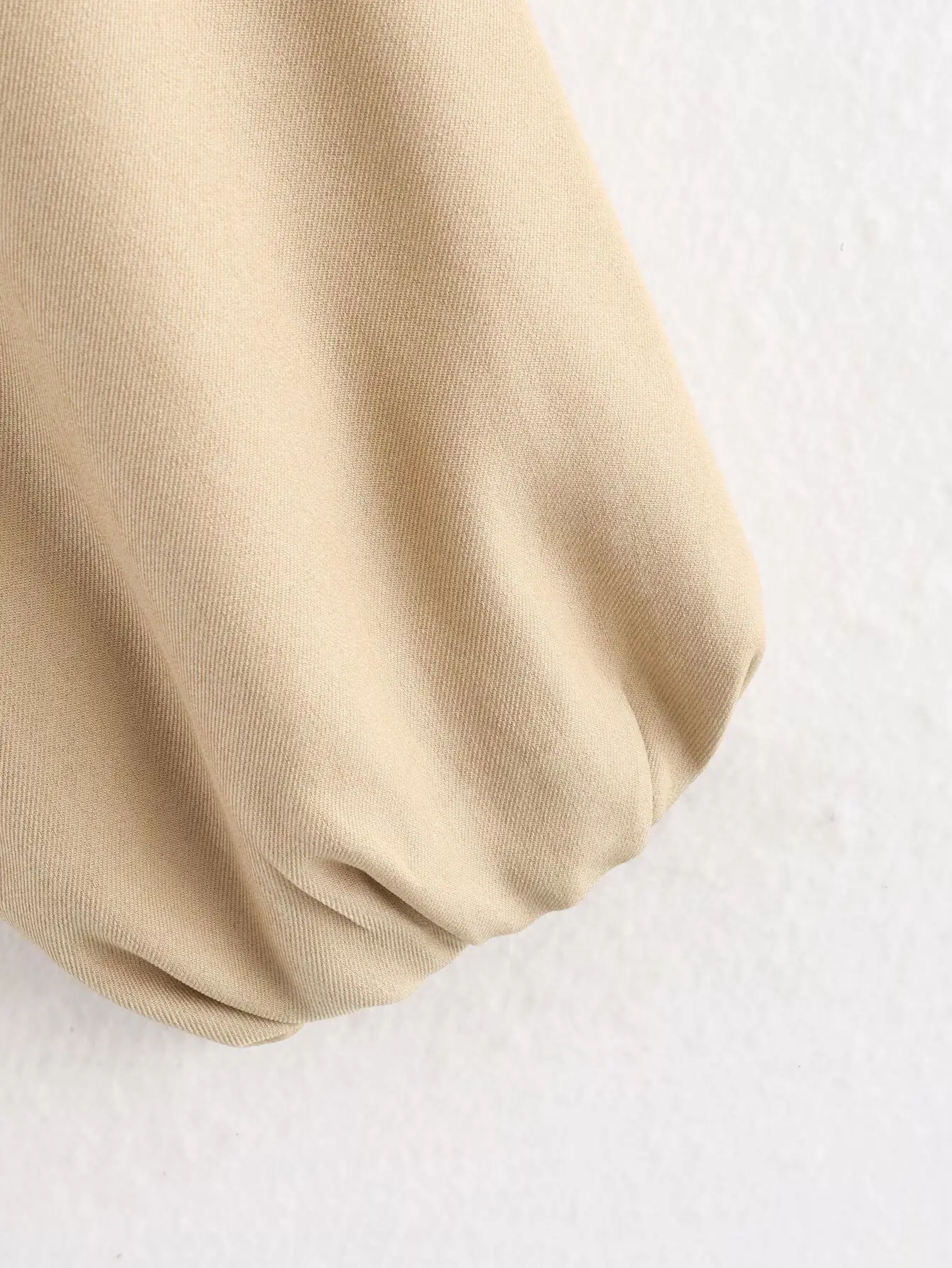 Black Puffy Zipper Jacket for Women 2025 — feature 17