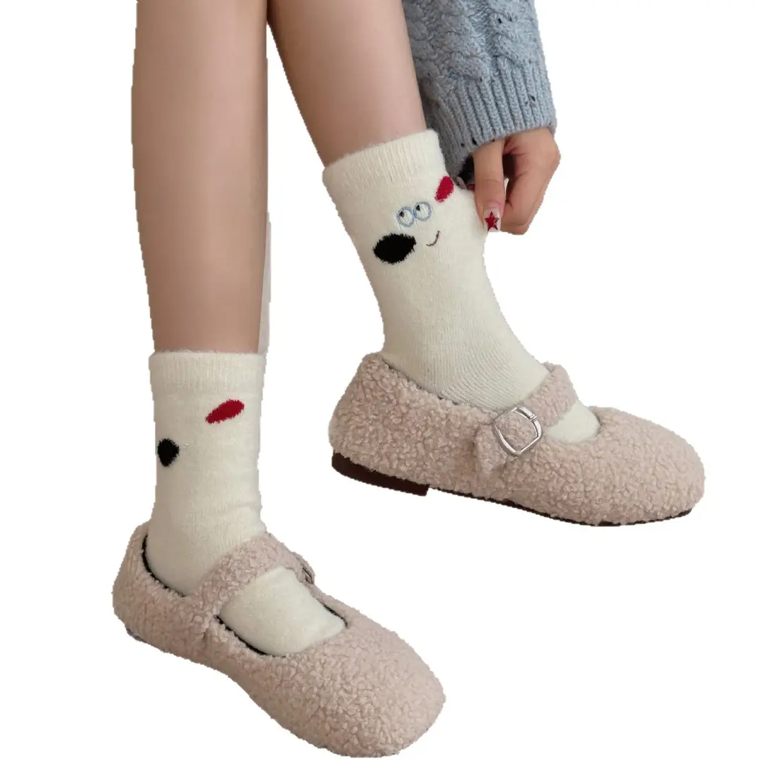 Soft and Fluffy Australian Wool Socks with Puppy Fur Balls, Women's Fabric Label Mid-Calf Socks, Autumn and Winter Thickened and Warm Mid-Calf Socks
