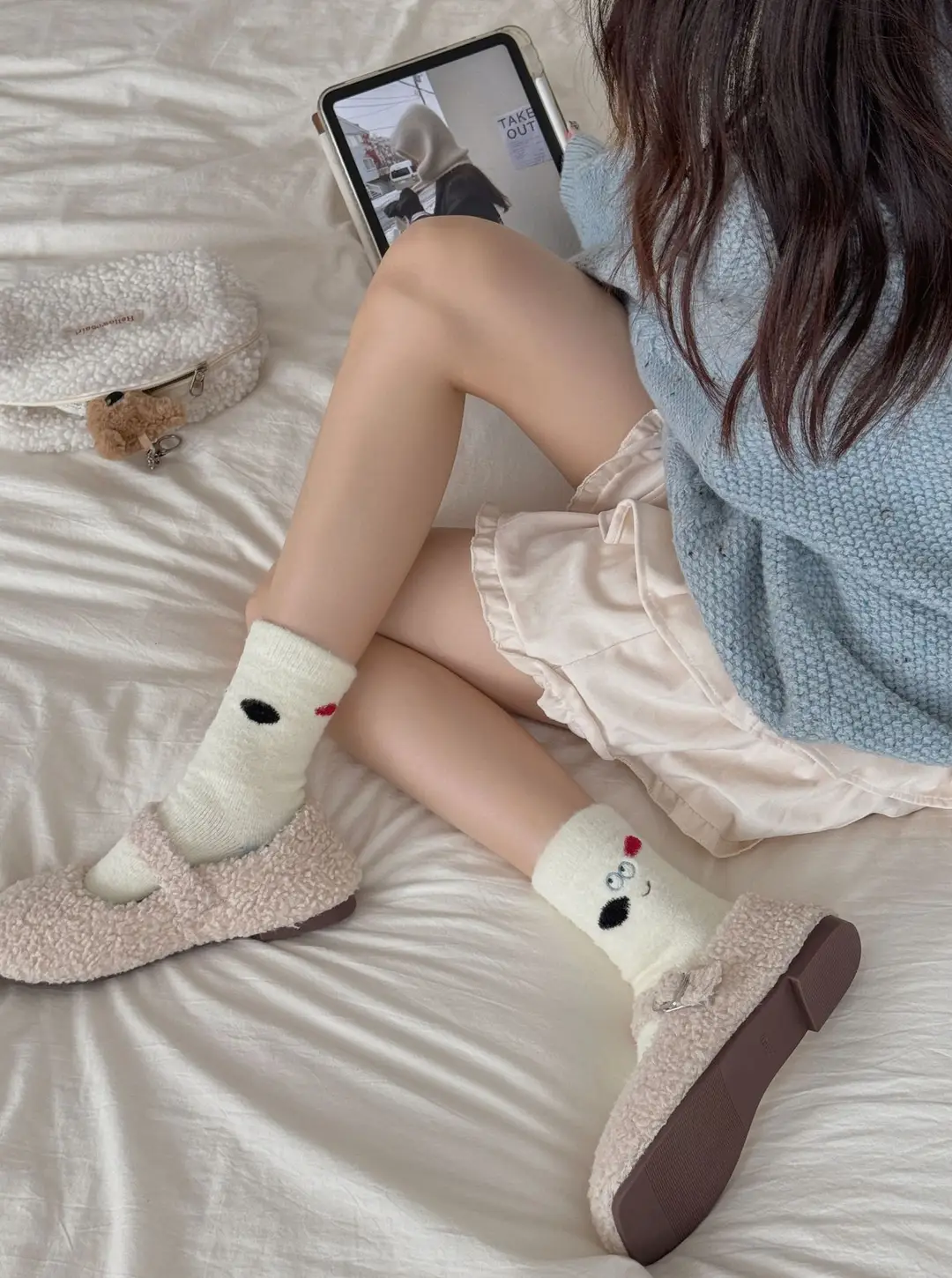 Soft and Fluffy Australian Wool Socks with Puppy Fur Balls, Women's Fabric Label Mid-Calf Socks, Autumn and Winter Thickened and Warm Mid-Calf Socks — feature 18