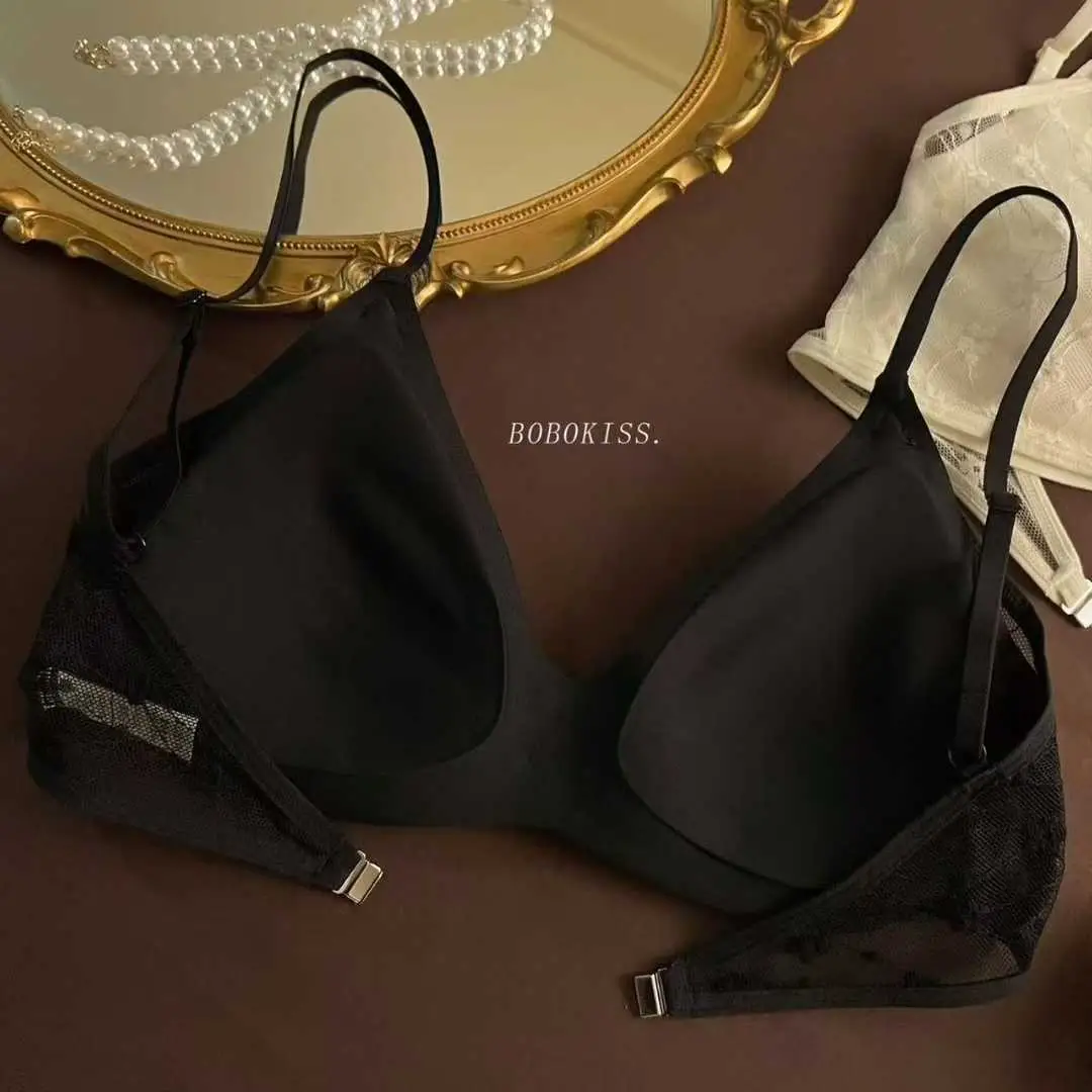 French Lace Large U-Shaped Seamless Bra for Women, Thin and Comfortable, Small Chest Push-Up Triangle Cup Wireless Bra — feature 6