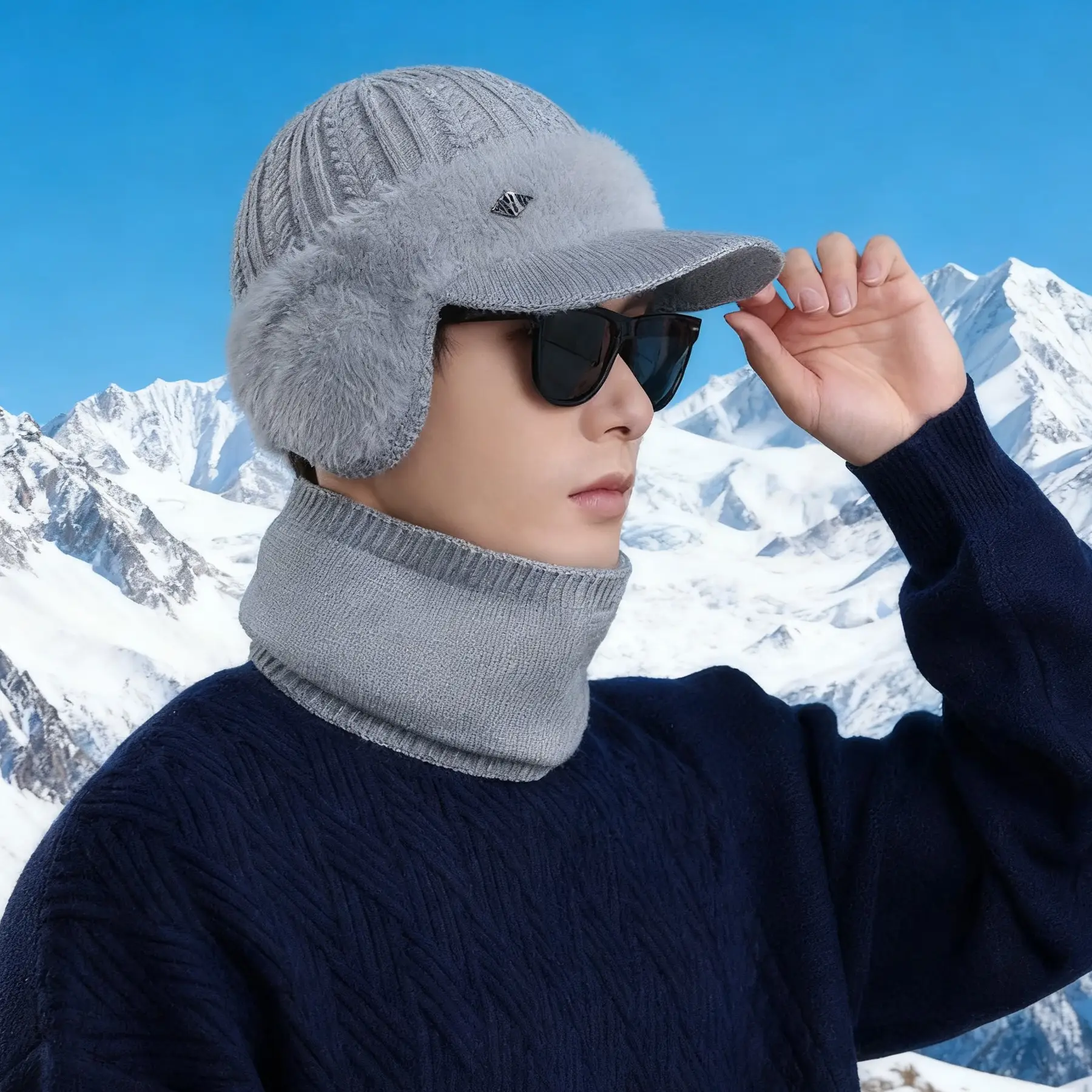 Wool Duckbill Cap with Warm Ear Protection for Winter - Image 6