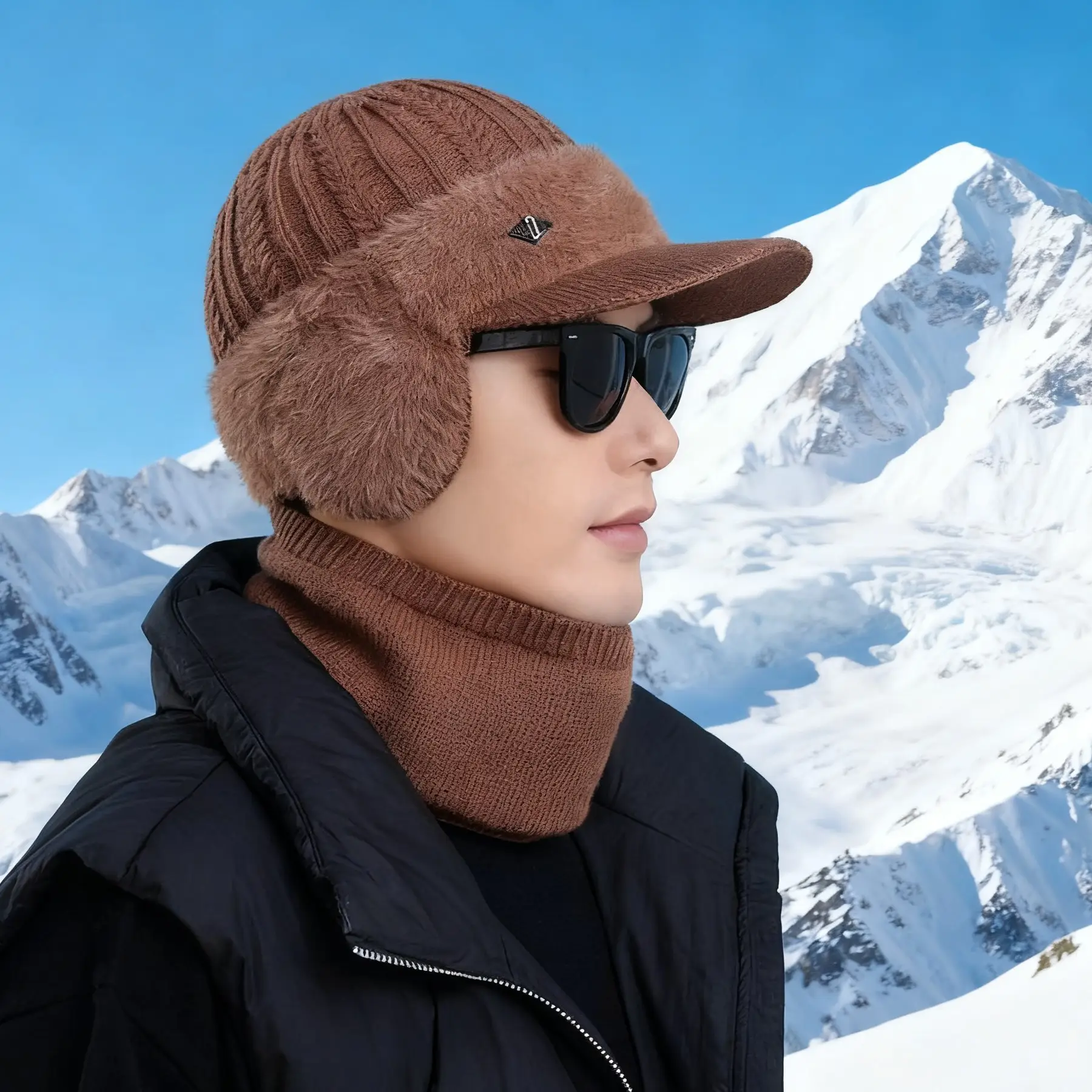 Wool Duckbill Cap with Warm Ear Protection for Winter — feature 1