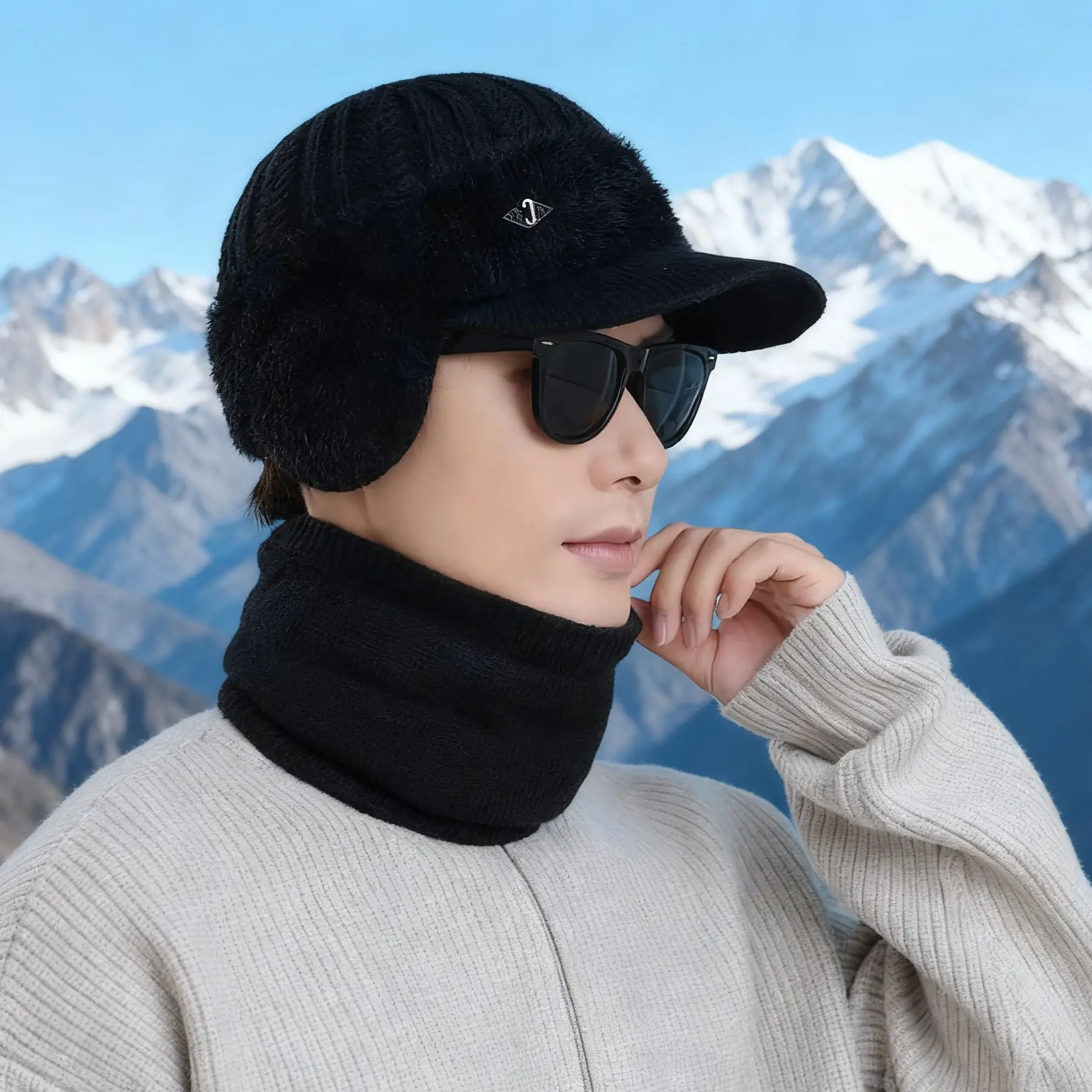 Wool Duckbill Cap with Warm Ear Protection for Winter — feature 15