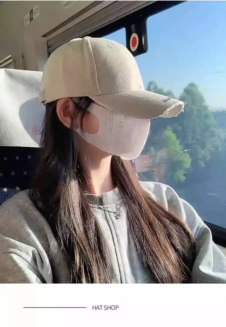 Women Face-Slimming Duckbill Cap with Wide Brim — feature 5