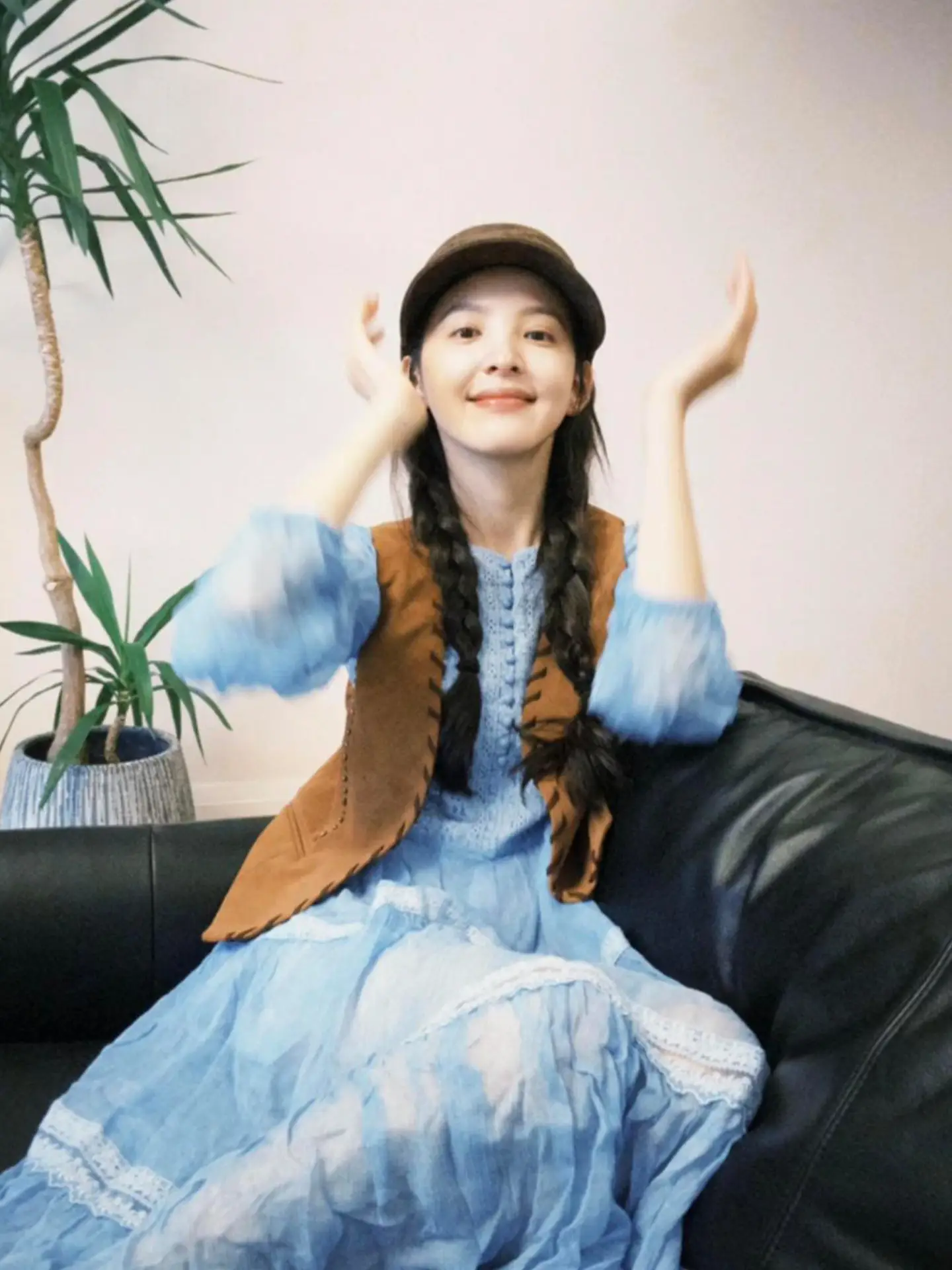Women's Blue Pleated Duckbill Beret with Face-Slimming Cap — feature 4