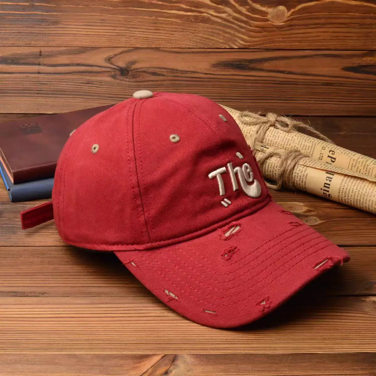 American Style Curved Brim Embroidered Letter Cap — feature 12