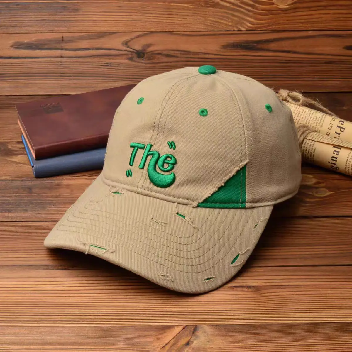 American Style Curved Brim Embroidered Letter Cap — feature 17