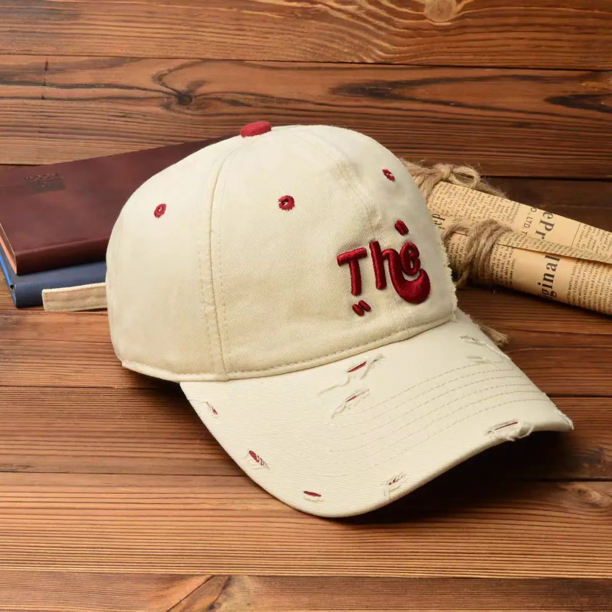 American Style Curved Brim Embroidered Letter Cap — feature 22