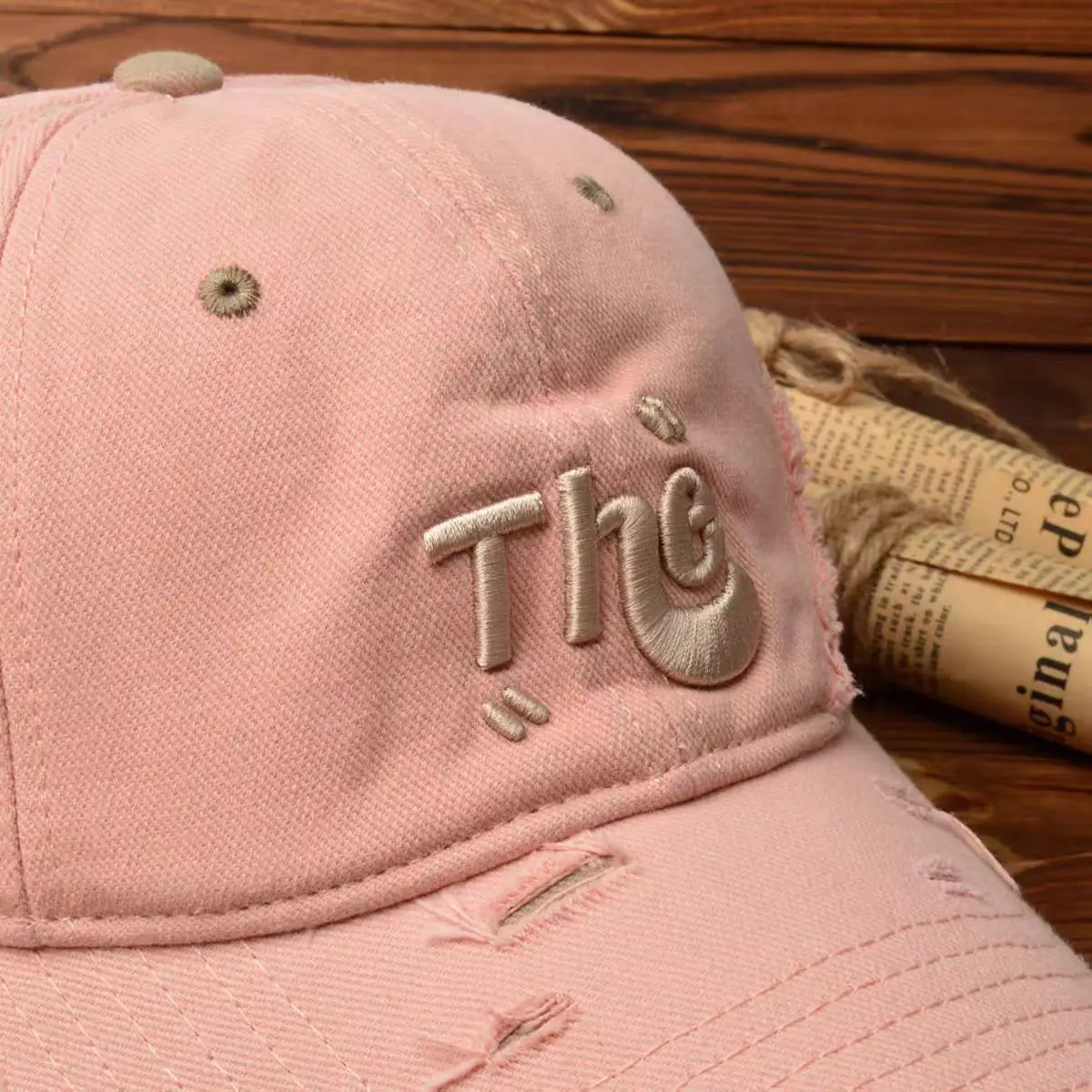 American Style Curved Brim Embroidered Letter Cap — feature 27