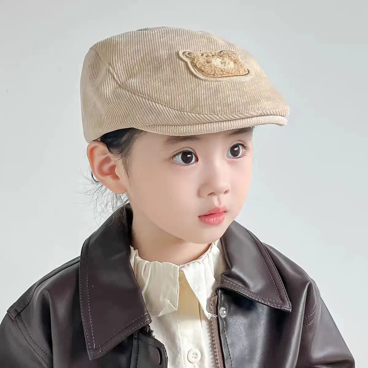 Baby Bear Embroidered Cap Black Autumn Winter — feature 4