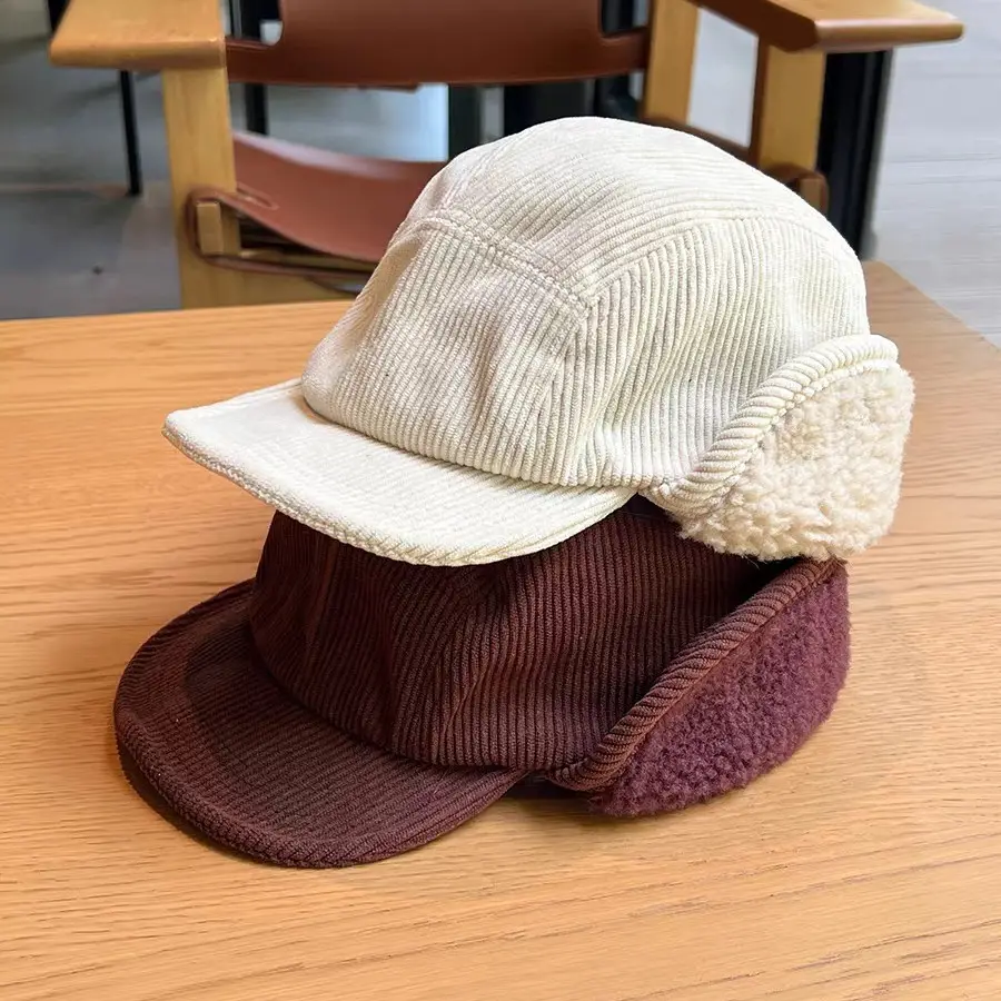 Women Warm Duckbill Cap with Reversible Embroidery - Image 7
