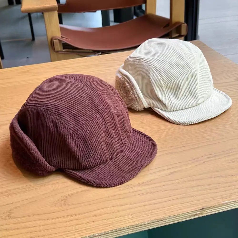 Women Warm Duckbill Cap with Reversible Embroidery — feature 3