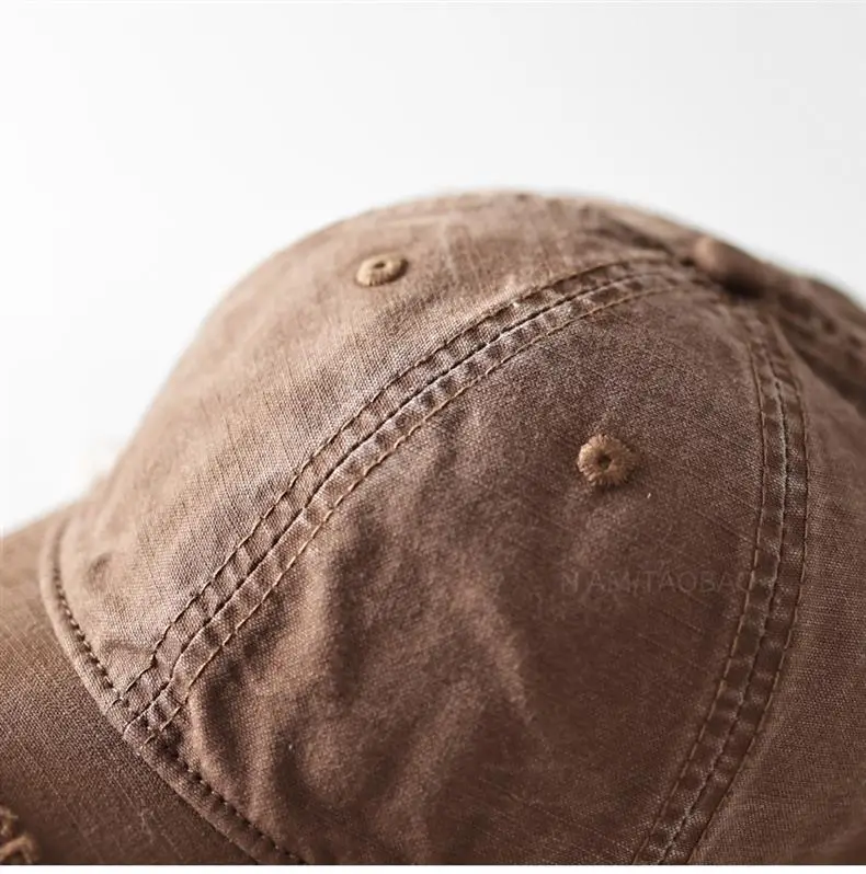Men Winter Baseball Cap with Letter Embroidery & Ear Fluffy — feature 16
