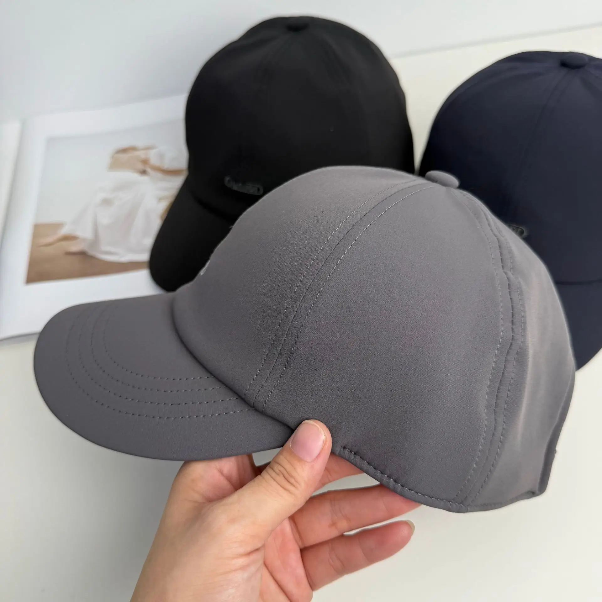 Men's Black Baseball Cap with "GOLDEN" Logo