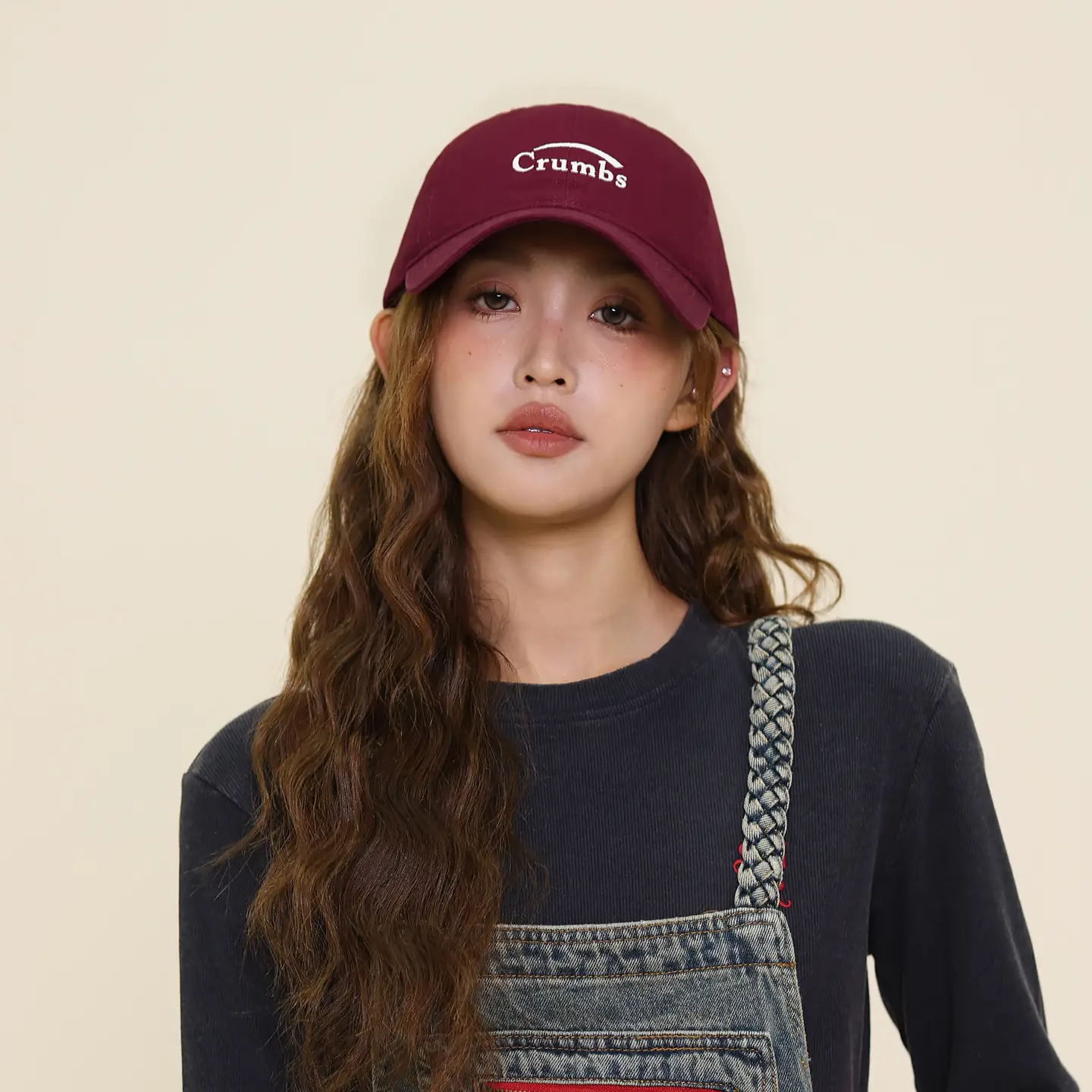 Classic White Crumbles Baseball Cap for Women - Image 7