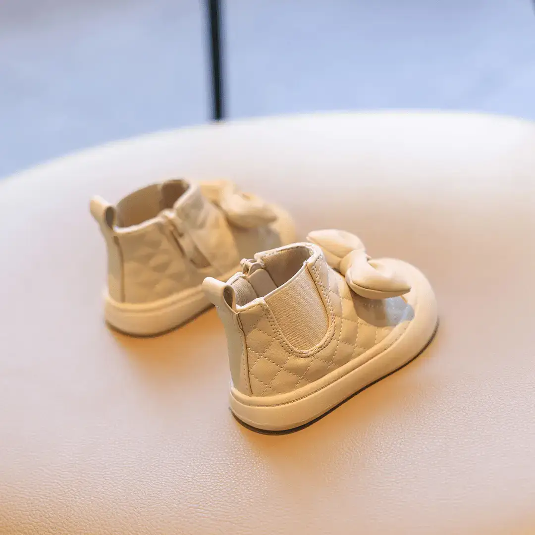 Baby Girl Boots Cream Bow Soft Sole Autumn Winter