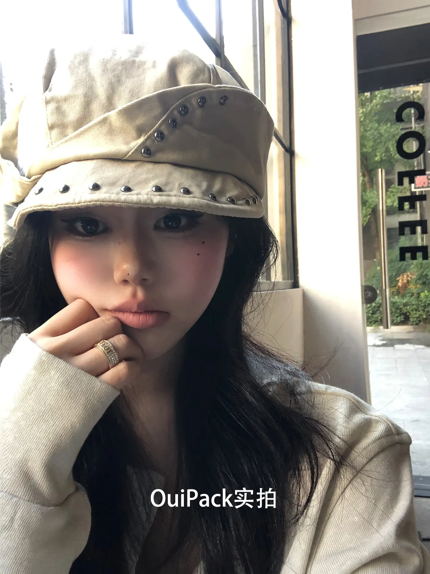 Vintage Women's Face-Slimming Beret Cap for Autumn — feature 2
