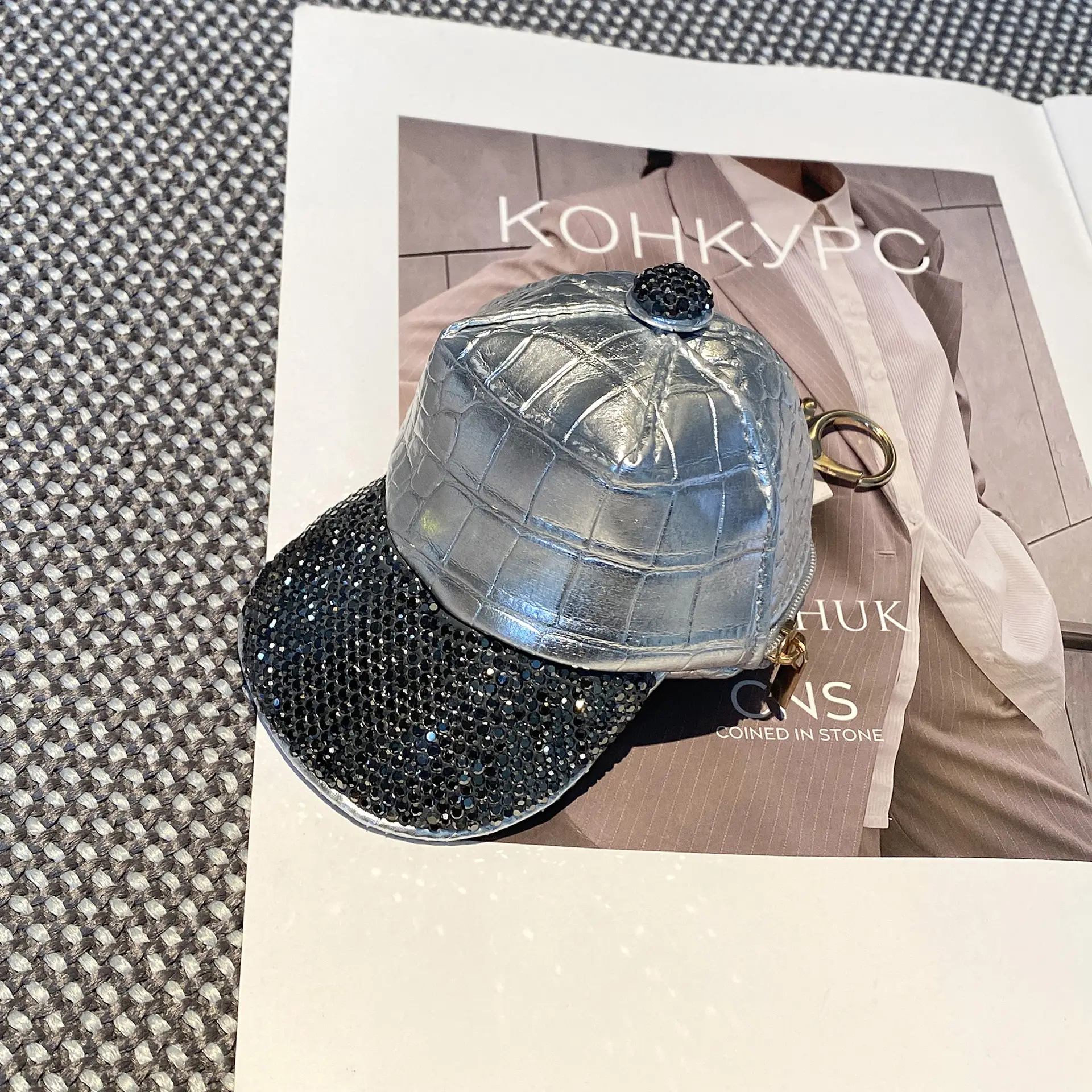 Diamond-Encrusted Women's Peaked Cap Summer Hat - Image 4