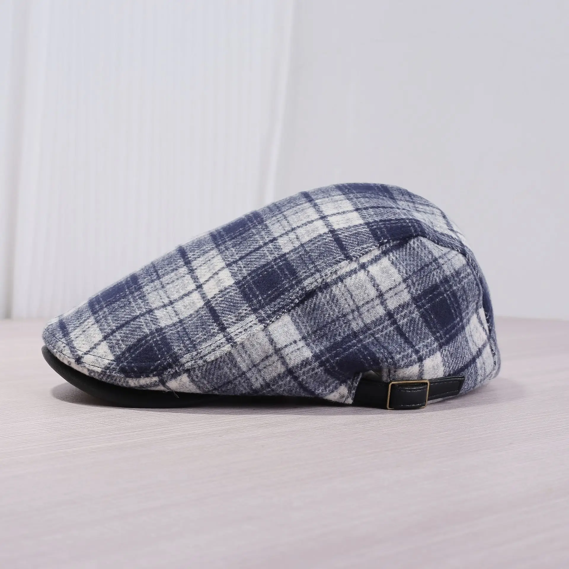 Japanese Plaid Forward Cap Blue White Warm Newsboy Cap — feature 6