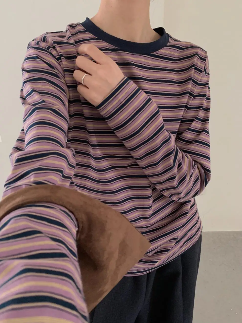 Women Striped Long Sleeve T-Shirt Brown Loose Fit — feature 8