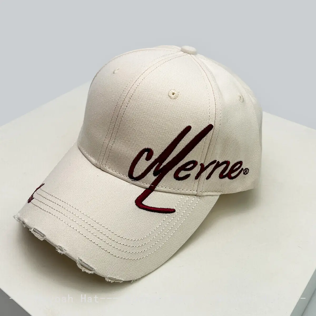 Women Maroon Embroidered Baseball Cap Sunshade - Image 8