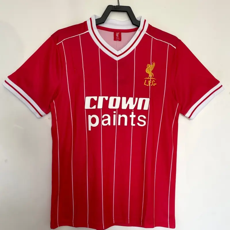 Retro Short-Sleeved Football Jerseys Liverpool Full Range Dropshipping — feature 1