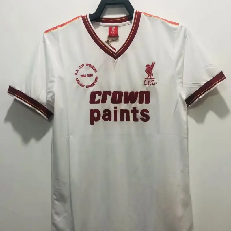 Retro Short-Sleeved Football Jerseys Liverpool Full Range Dropshipping — feature 2