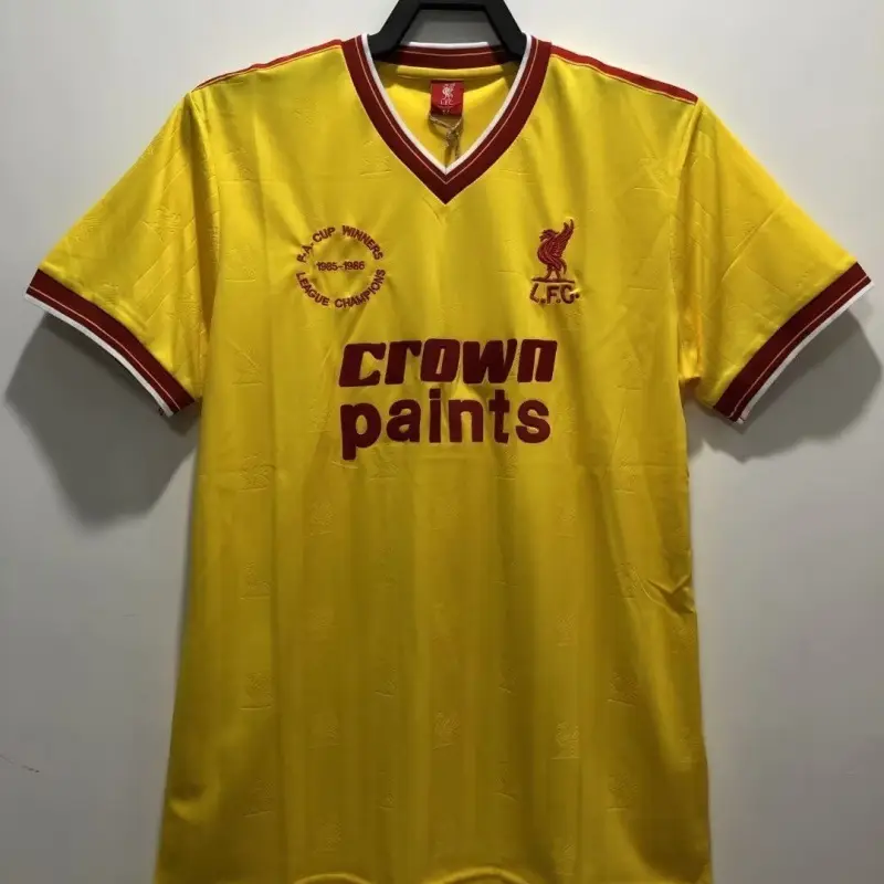 Retro Short-Sleeved Football Jerseys Liverpool Full Range Dropshipping - Image 39
