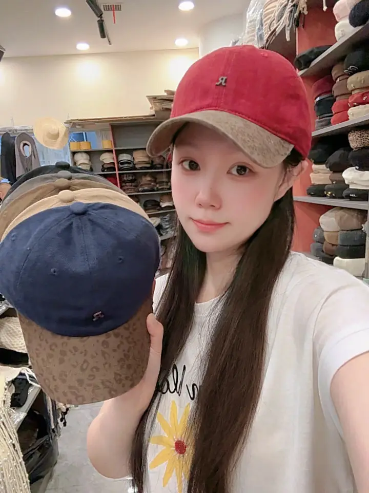 Women Leopard Print Baseball Cap Red Brown — feature 1