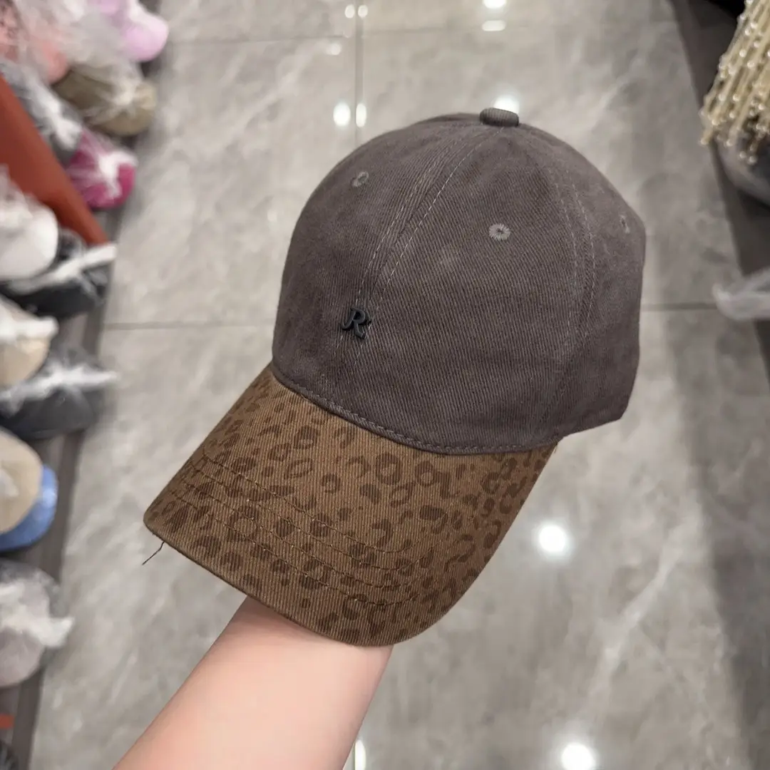Women Leopard Print Baseball Cap Red Brown — feature 12