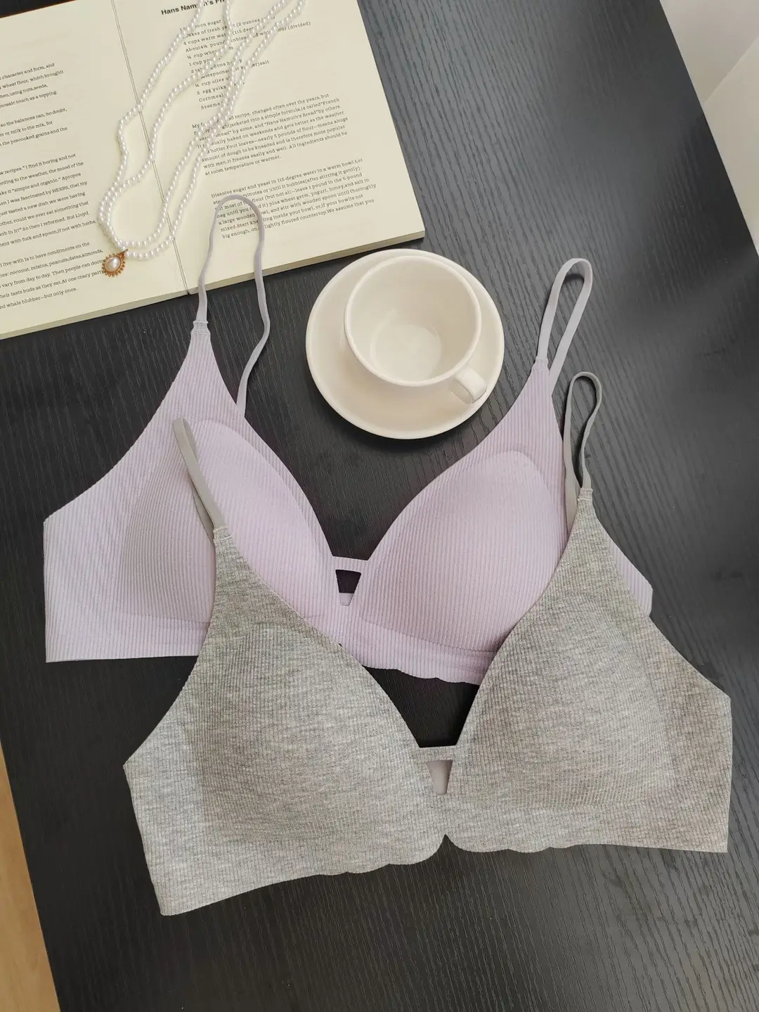 French Seamless Triangle Cup Bra, Thin, Comfortable and Breathable Small Breast Underwear — feature 16