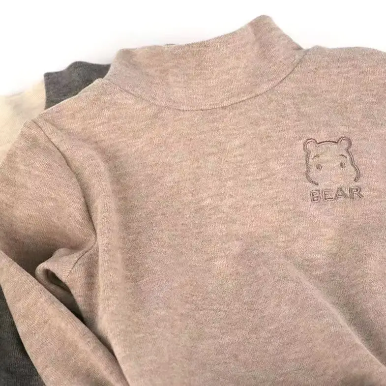 Gray Bear Print Long Sleeve Sweatshirt for Kids - Image 3