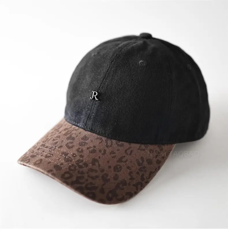 Leopard Print Baseball Cap for Men Women Brown Gray — feature 3