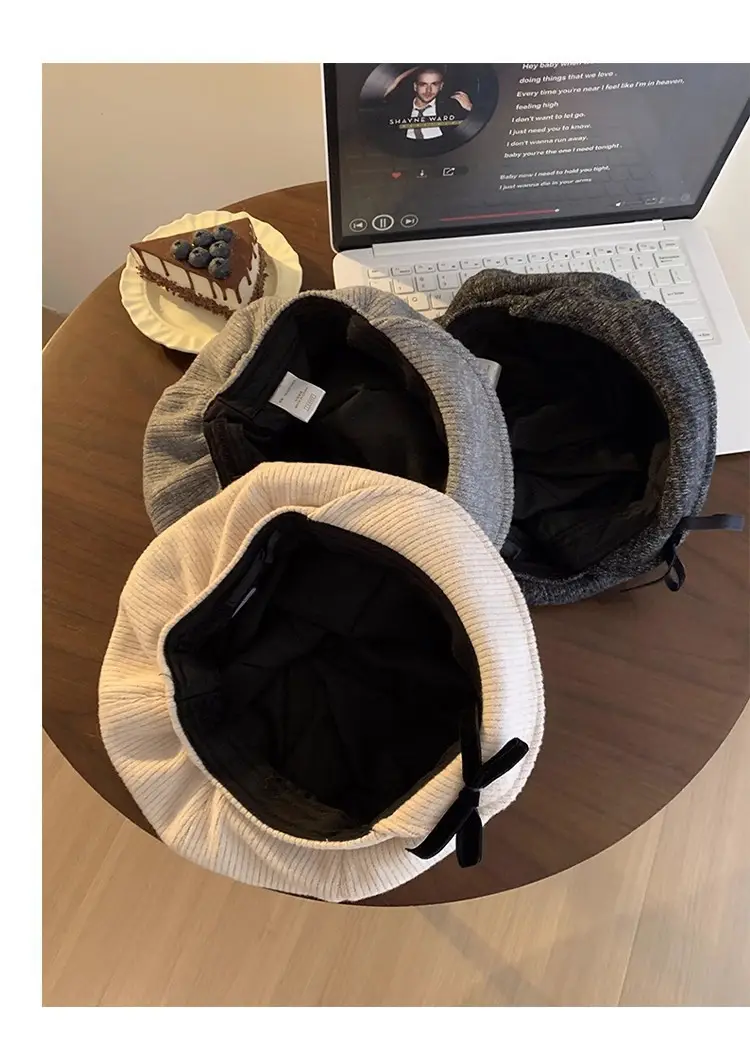 Women Retro Forward Cap Duckbill 2025 — feature 19