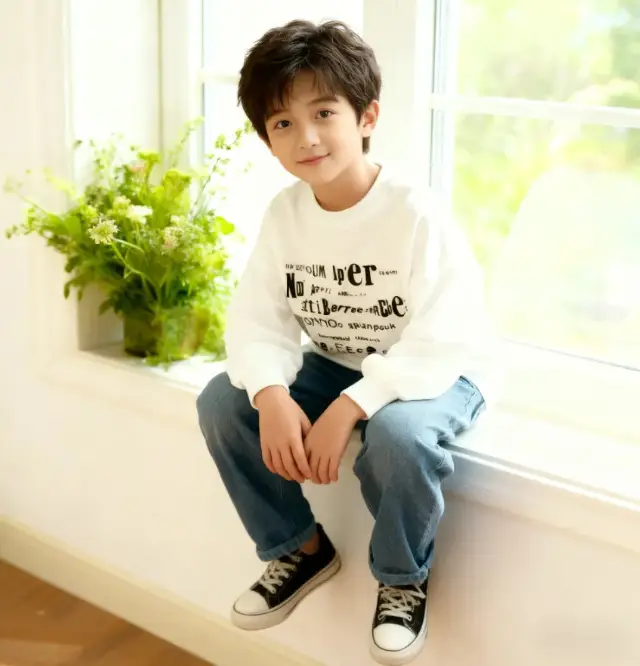 Boys Letter Long Sleeve T-Shirt Spring Autumn Cotton Round Neck — feature 3