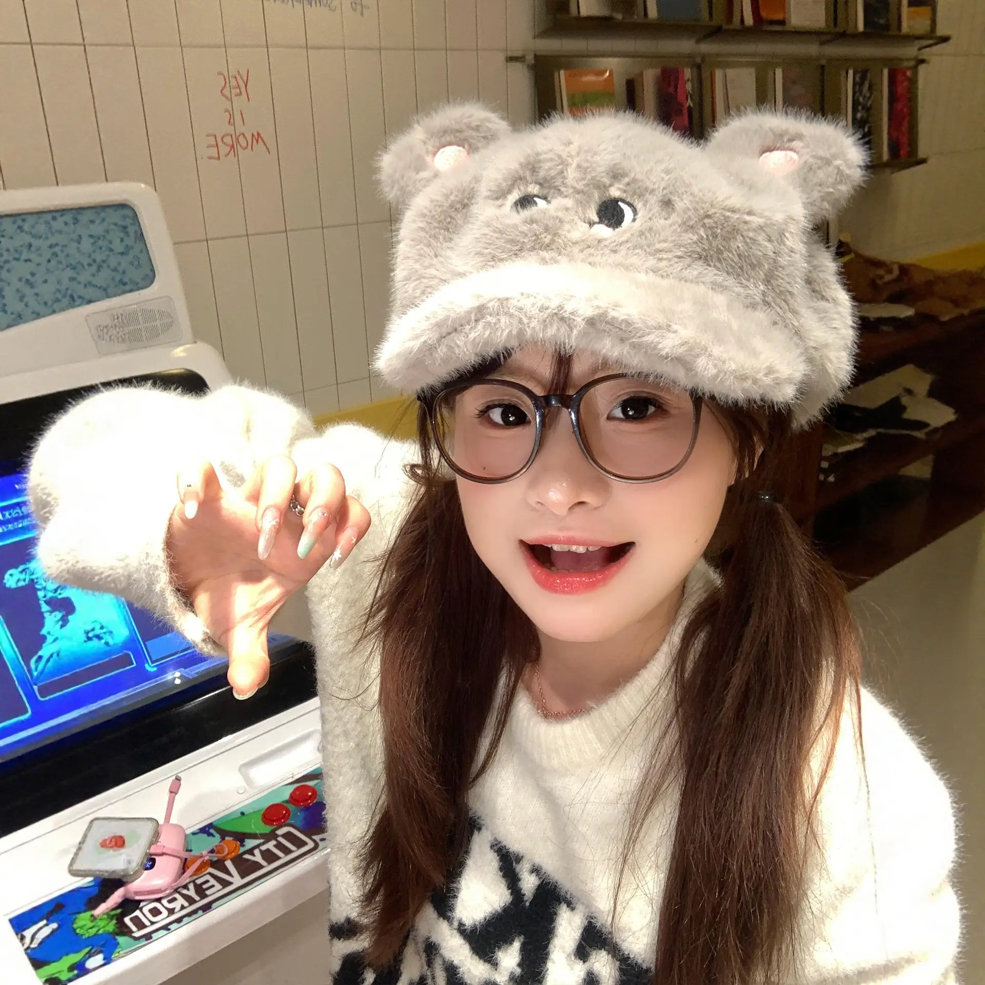 Women Plush Cartoon Mouse Hat for Winter Warm Face Cover - Image 6